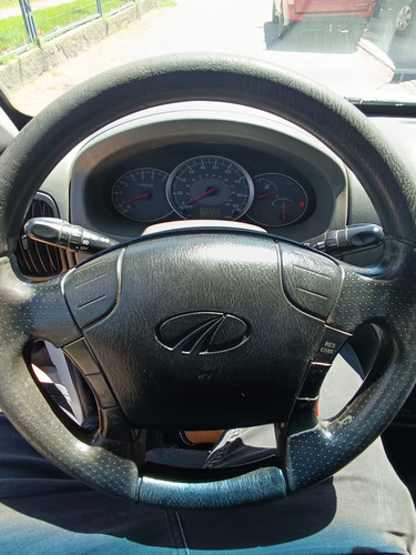 Mahindra Pik-Up D/C 4X2 2Ab Abs Eiv