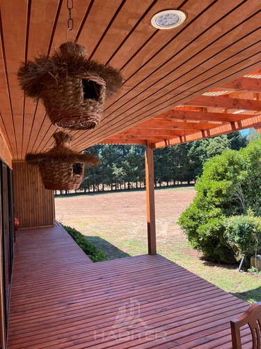 Casa En Arriendo De 4 Dorm. En Pucón