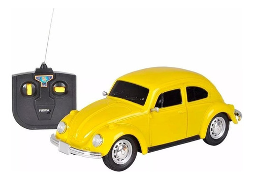 Carro convencional de controle remoto CKS Toys Fusca Volkswagen 1:24 amarelo