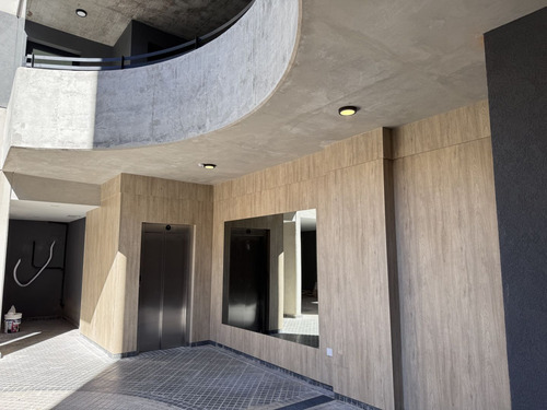 Venta Departamento Mono Estrenar Abasto