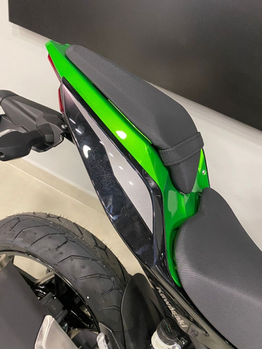 Imagem 3 de 8 de Z400 Verde 2022 - A Melhor Condição Para Você