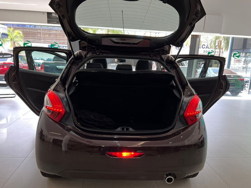 Imagem 8 de 14 de Peugeot 208 Griffe