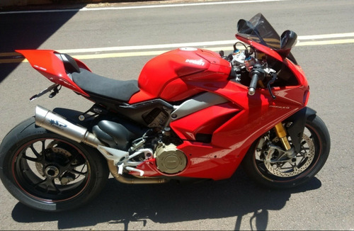 Ducati Panigale V4 S