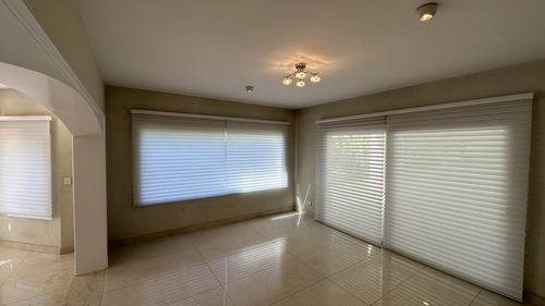 Venta - Casa En Saint Thomas -canning