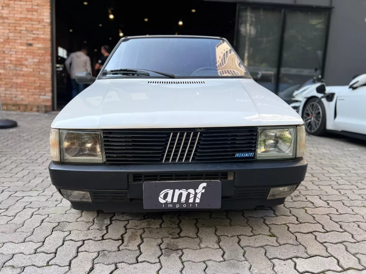 Fiat Uno 1.6 R 8v Álcool 2p Manual