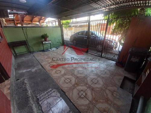Casa De Dos Pisos Con 2 Dormitorios, 1 Baño, Quilicura