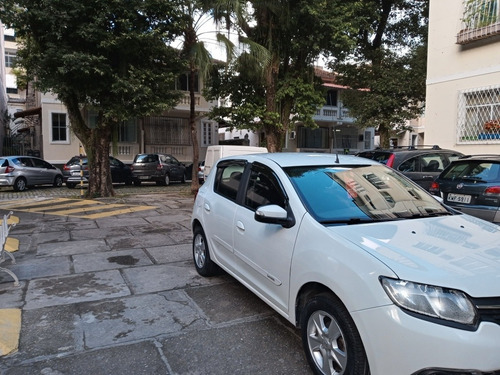 Renault Sandero 2015 1.6 Dynamique Hi-power Easy-r 5p