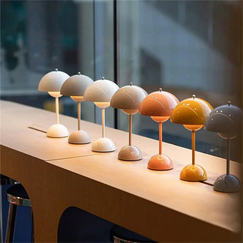 Abajur Luminaria De Mesa Sala Quarto Escritorio Led Touch