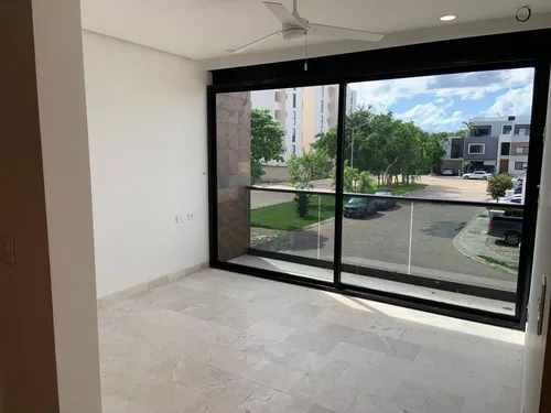 Casa Venta Arbolada 3 Recs, 3.5 Baños, Alberca Cancun Quintana Roo