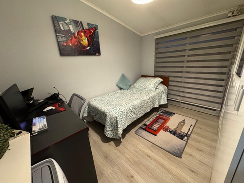 Casa De 2 Pisos, 3d+2b, Ubicada En Pasaje Tito, Comuna Puent