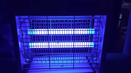 Imagen 4 de 7 de Tubo Fluorescente F10 F15 F20 T8,t9 Bl Matamoscas Repuesto