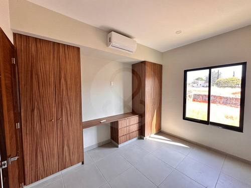 Casa En Venta En Ciudad Zapotlanejo