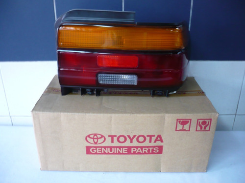 Stop Derecho Toyota Corolla 94 97 Nuevo Original