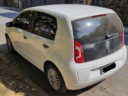 Imagem 8 de 11 de Volkswagen Up! 2015 1.0 Take 5p