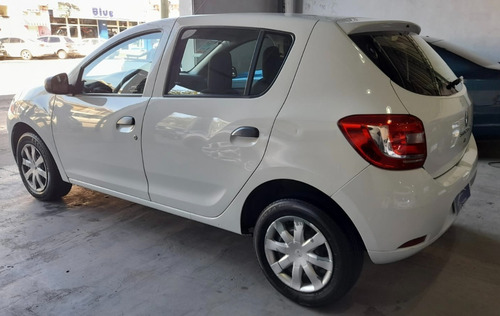 Imagen 9 de 13 de Renault Sandero 1.6 Expression 90cv Les Automotores