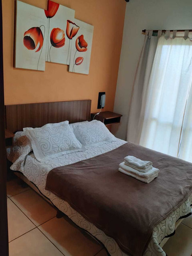 Imagen 2 de 5 de Apartamentos De Dos Ambientes Equipados