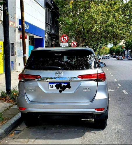 Imagen 2 de 6 de Toyota Sw4 2.8 Srx 177cv 4x4 7as At 2020