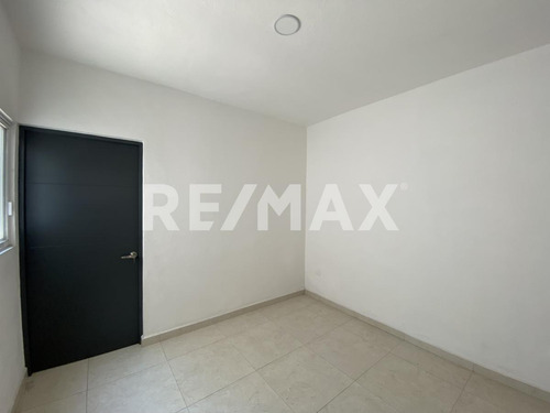 Casa En Venta En Morelos, Otilio Montaño Cuautla