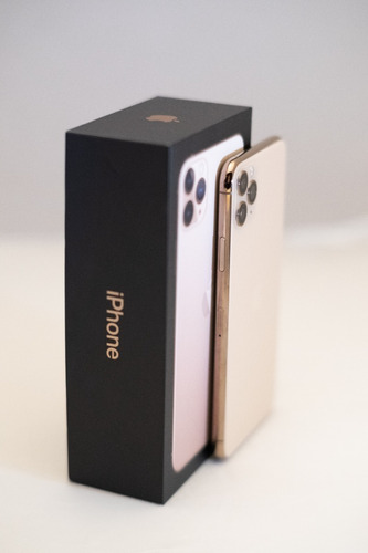 Imagen 2 de 7 de iPhone 11 Pro Max 64 Gb Oro