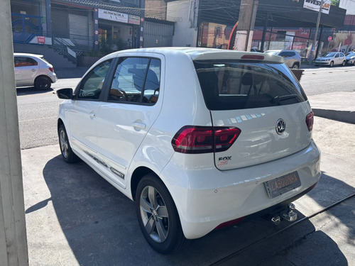 Volkswagen Fox 1.6 Connect Total Flex 5p