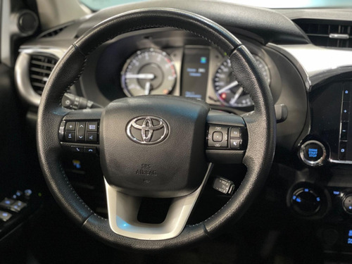 Toyota Hilux Cd Srv 4x4 2.8 Tdi Diesel Aut.