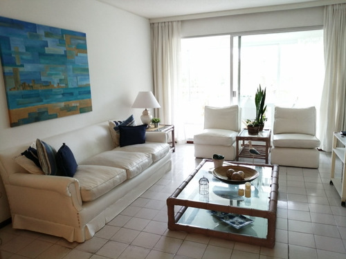Imagen 26 de 30 de Apartamento Venta Oportunidad! 2 Dormitorios Muy Buen Estado Muy Amplio