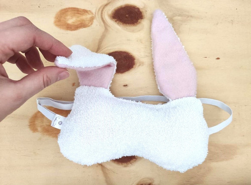 Imagem 3 de 4 de Máscara De Dormir Elástico Regulável Orelhas De Coelho