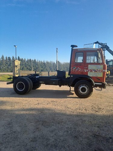 Camion Tractor Ford Volkswagen Iveco Scania Belavtomaz Volvo