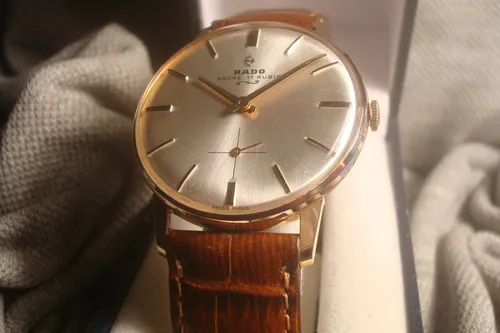 Reloj rado de oro 18k hotsell