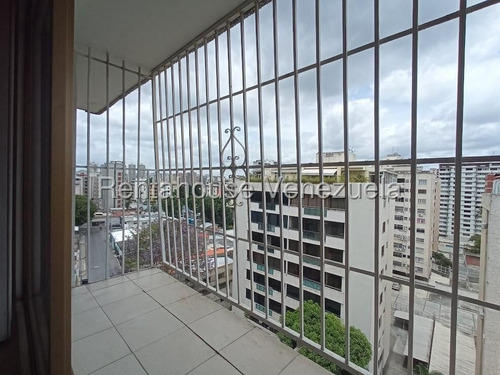 Apartamento En Venta Los Palos Grandes 25-22948