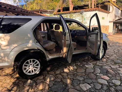 Toyota Fortuner 2.7l 4x4