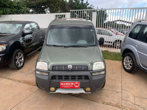 Imagem 4 de 12 de Fiat Doblò 1.8 Mpi Adventure 8v Flex 4p Manual