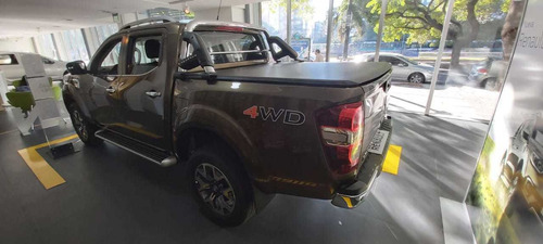 Auto Y Camionetas Renault Alaskan Toyota Hilux Amarok Jeep E