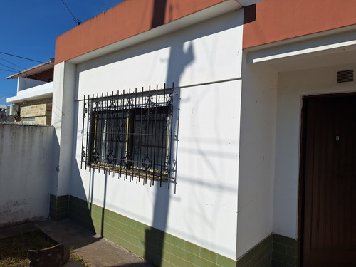 Casa En Venta En Barrio Rivadavia Merlo - Terreno De 300m2