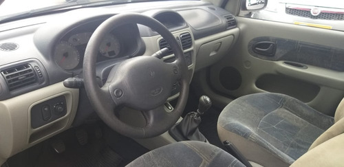 Renault Clio 1.0 Privilège Hi-power 4p 2006 !!!