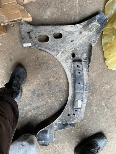 Base Panel Refuerzo Salpicadera Derecha Para Renault Clio