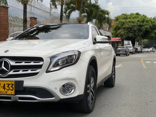 Mercedes-Benz Clase GLA 1.6 Urban