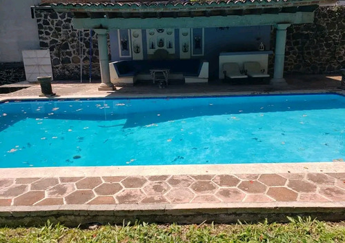 Estilo Colonial Impecable Cerca Del Centro Jiutepec Fracc. Vigilancia