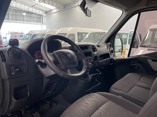 Imagem 6 de 15 de Renault Master L3h2 Furgão 2018