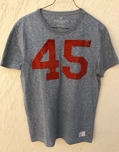 2 Playeras T-shirt American Eagle Classic Fit Talla S...