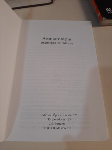 Aromaterapia Esencias Curativas - Editorial Época (Usado)