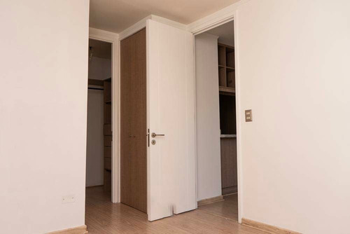 Imagen 13 de 18 de Vende Departamento 2 Dormitorios 2 Baños, 1 Estac.