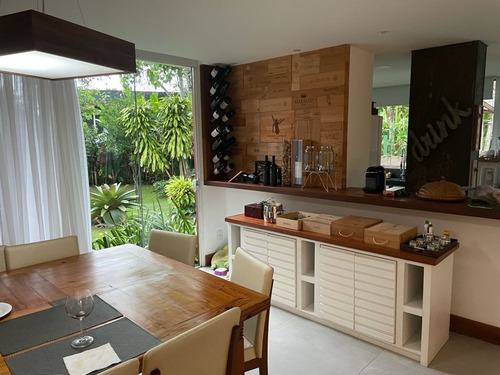 Imagem 10 de 28 de Casa Em Condominio - Alto Padrão - Angra Dos Reis - 4 Suites - Com Vaga Molhada Para Embarcação De Até 40 Pés