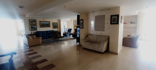 Excelente Apartamento En El Hatillo