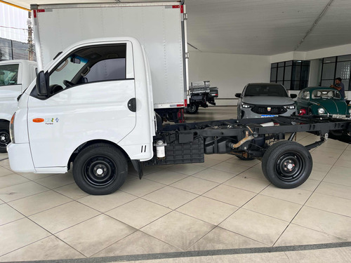 Hyundai HR 2.5 Hd Cab. Curta S/ Carroceria Tci 2p
