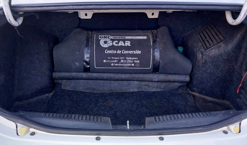 Fiat Grand Siena 1.6 Essence 115cv Pack Seguridad