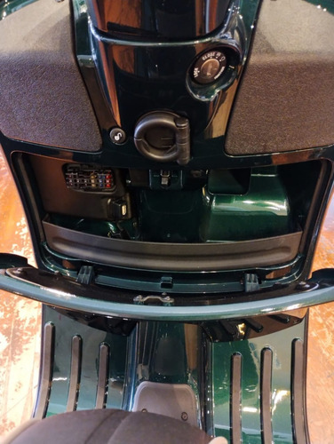 Imagen 13 de 16 de Vespa Gts 300 Racing Sixties Entrega Inmediata!!!!