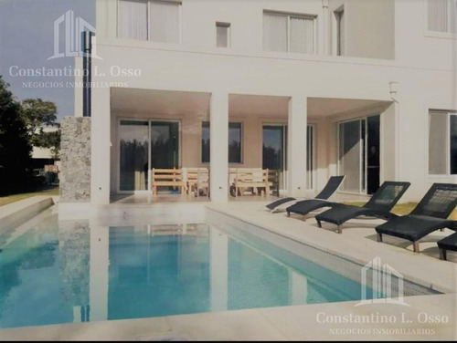 Imagen 1 de 14 de Hermosa Casa En Barrio Golf - Nordelta