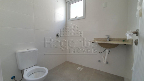 Imagem 8 de 15 de Apartamento A Venda Com 2 Quartos No Bairro Coqueiros Em Florianopolis - V-81887