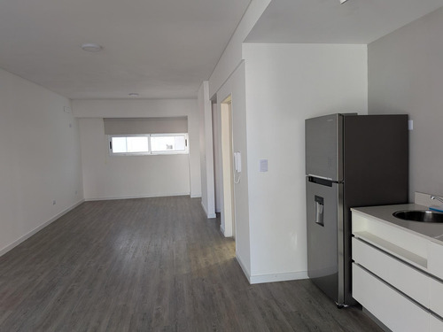 Departamento Monoambiente Con Balcón En Alquiler - Palermo